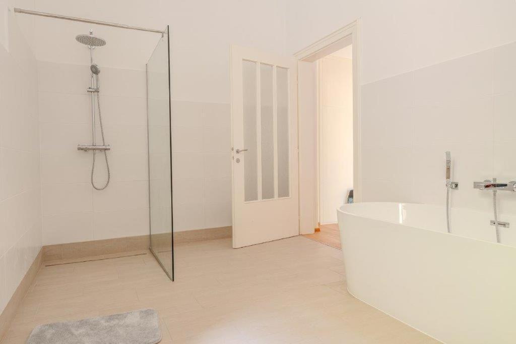 Deluxe Apartments Near The Center Krems an der Donau Esterno foto