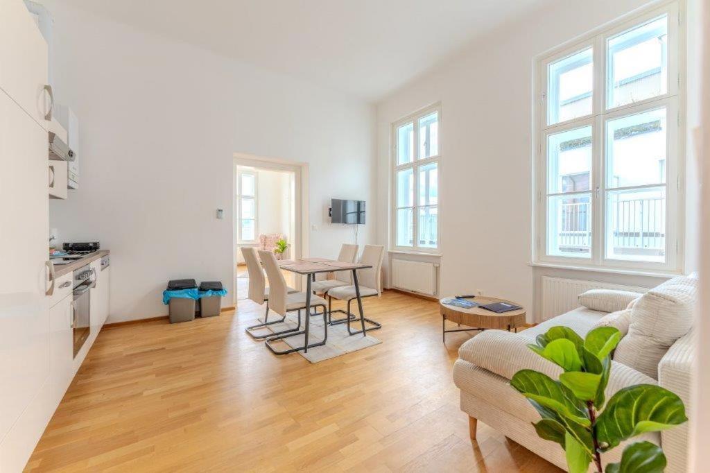 Deluxe Apartments Near The Center Krems an der Donau Esterno foto